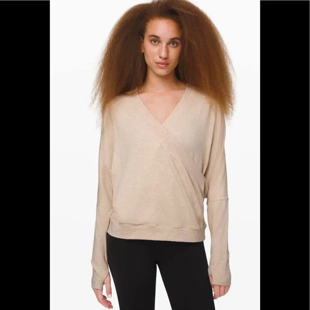 Lululemon Seek Stillness Pullover Heathered Cashew Size Medium
